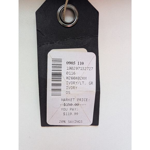 NWT Rag & Bone $150 100% Wool Cable Knit Pom Hat Beanie Ivory Light Grey - Picture 6 of 10